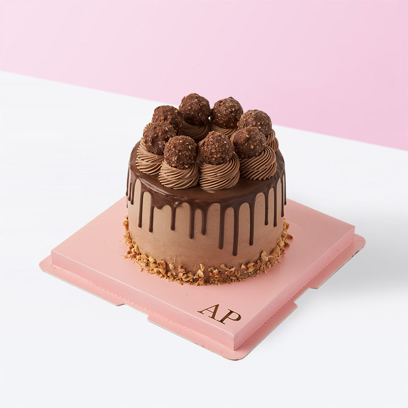 Ferrero Rocher Dream Cake | Online Gift and Flowers